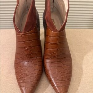 Louise et Cie Tan Crocodile Pattern with suede detail  Ankle Booties